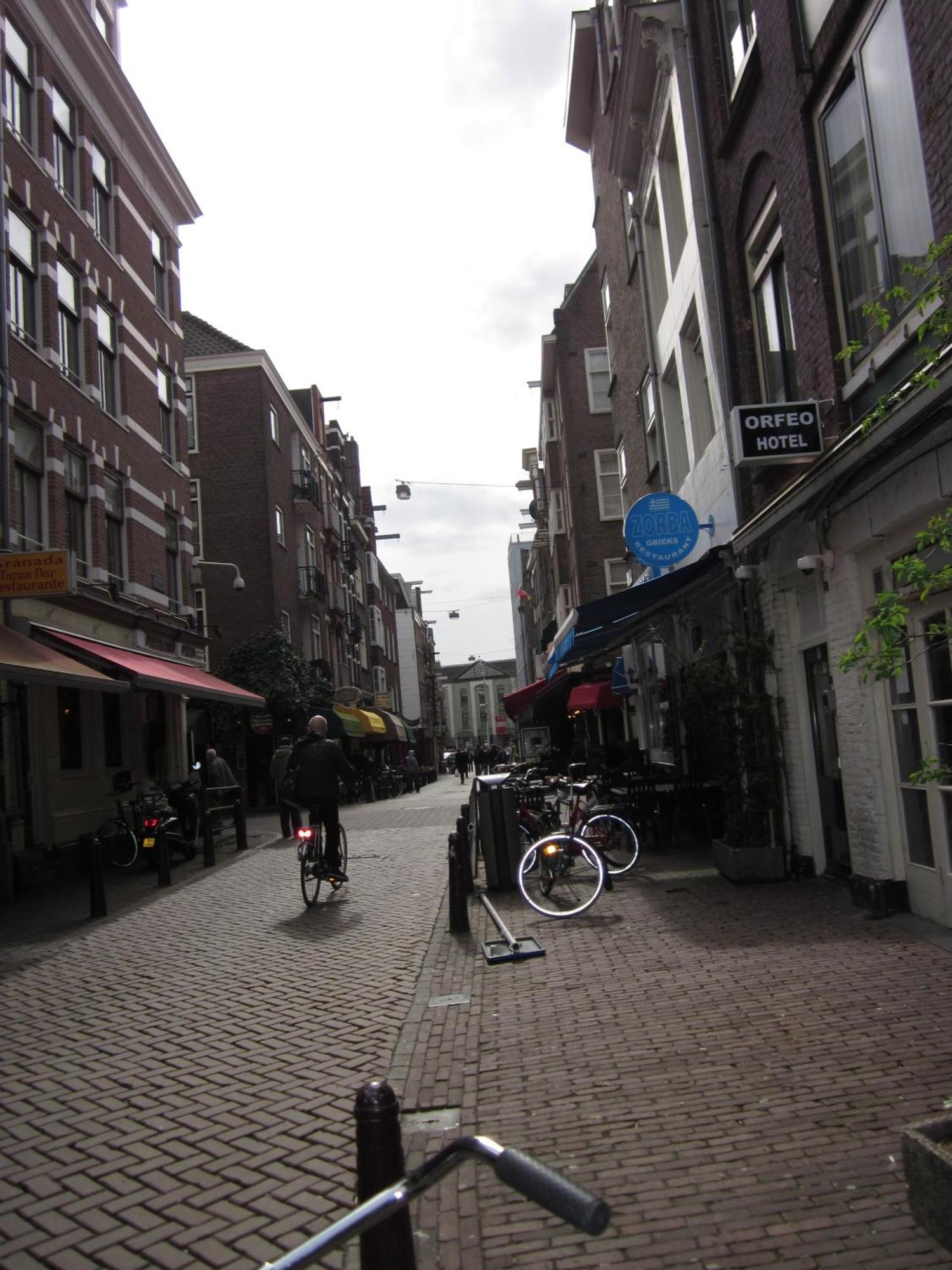 Amsterdam Hostel Uptown Εξωτερικό φωτογραφία